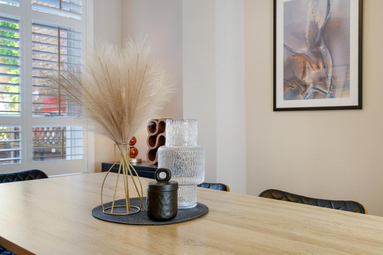 Luxury 3 Bedroom 2 Bathroom House, Fulham By 360Stays London Exterior foto