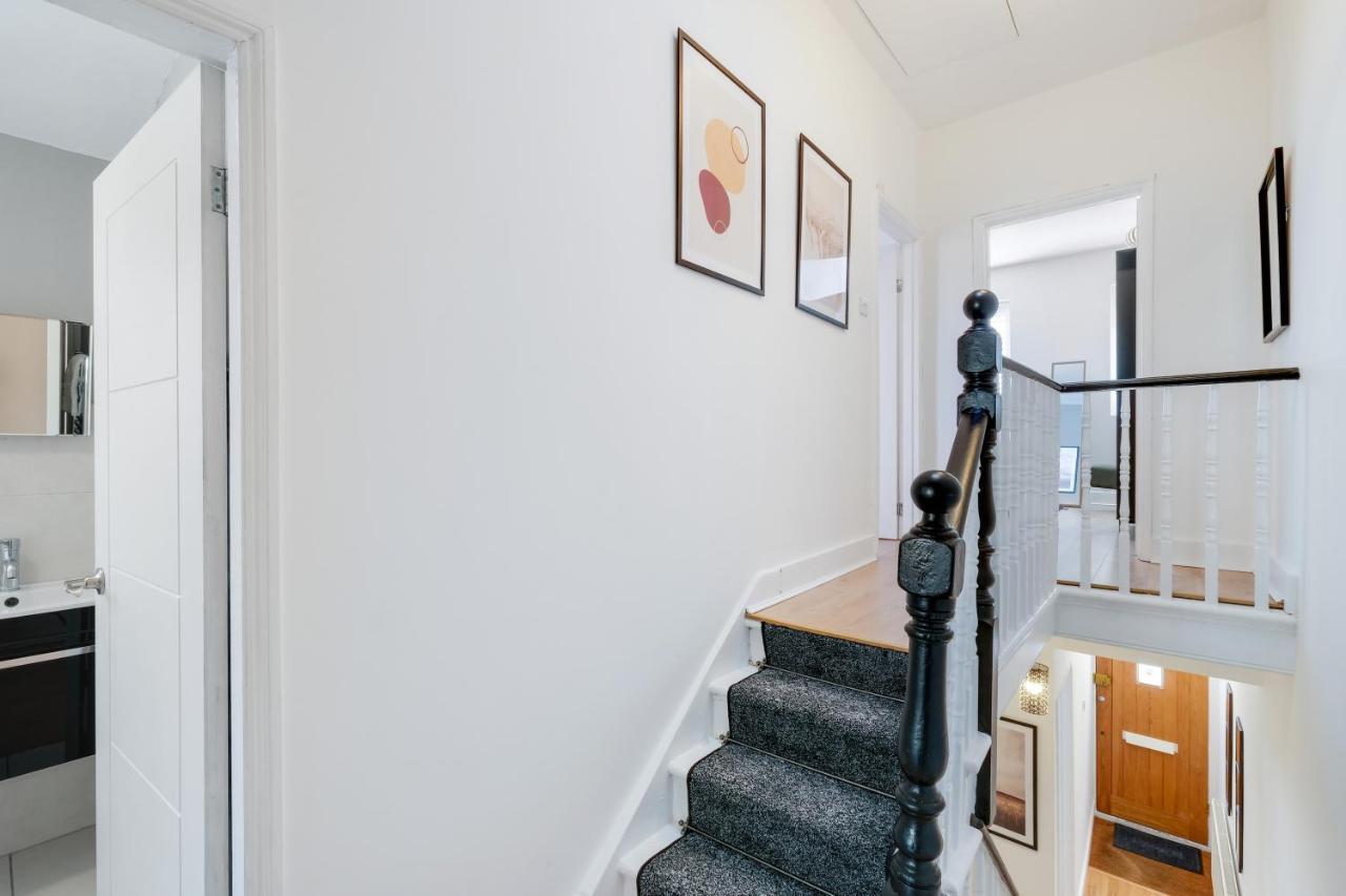 Luxury 3 Bedroom 2 Bathroom House, Fulham By 360Stays London Exterior foto